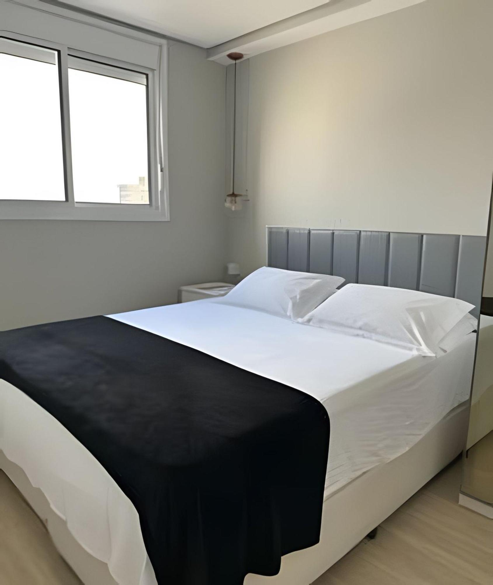 Com 2 Quartos Com Ar Em Moema Apartamento São Paulo