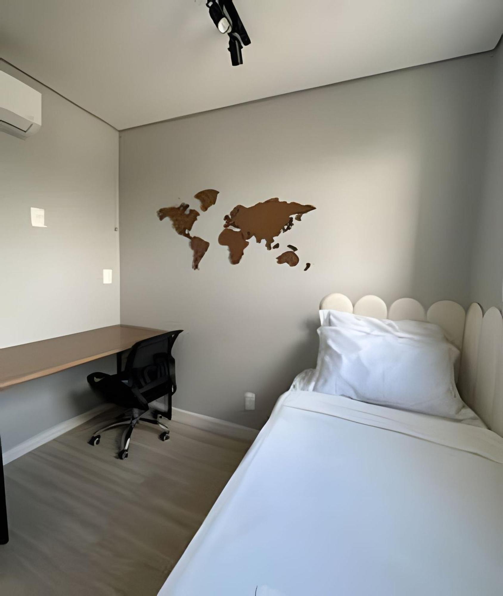 Com 2 Quartos Com Ar Em Moema Apartamento São Paulo